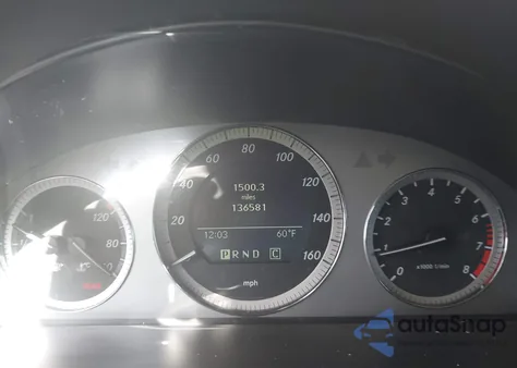 2010 Mercedes-Benz Glk 350 4Matic из США, поврежденный, VIN WDCGG8HB9AF414157